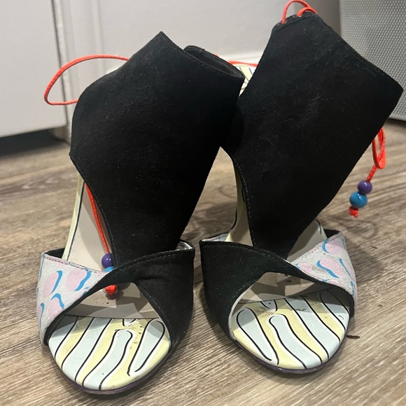 Sale! Sophia Webster Bobbi Twist Sandal with Box! - Picture 6 of 7